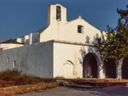 Sant Carles de Peralta ubicada a l'Eivissa més rural i una de les més elegants