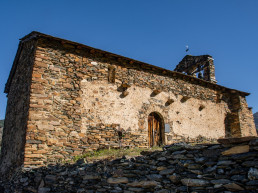 Ermita i porta d'entrada de Santa Eulàlia d'Alendo